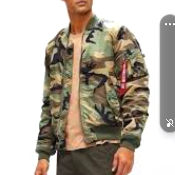 Beautiful Giant Other - Camo bomber jacket